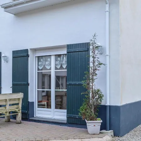 Cozy In With Wifi Alette