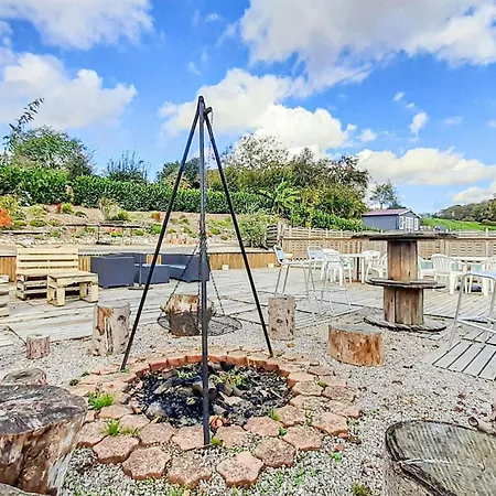 Διαμέρισμα Cozy In With Wifi *